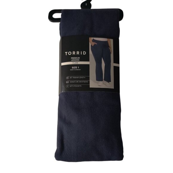NEW! TORRID - Premium Legging Flare With Pockets - Size 1X - Picture 3 of 6